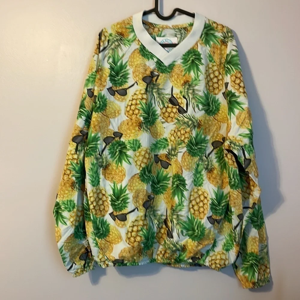Chubbies The Nutter Pineapple Sunglasses Windbreaker Jacket size M